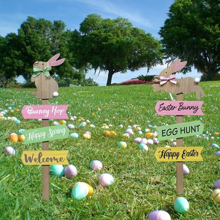 this picture contains an easter hunt sign 