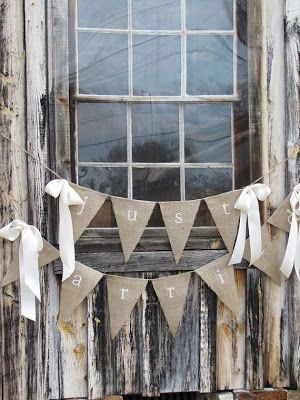 this is a Burlap Banner Garland