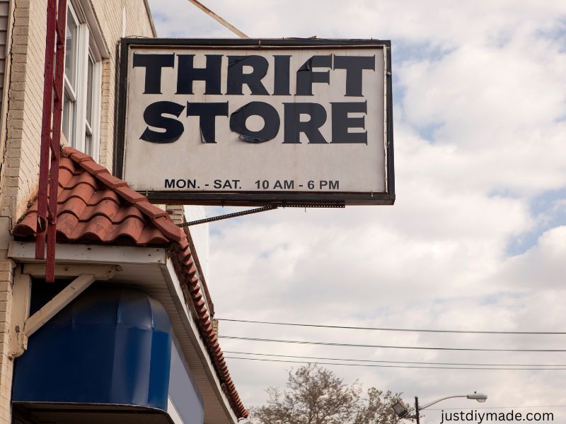 this is a thrift sign.